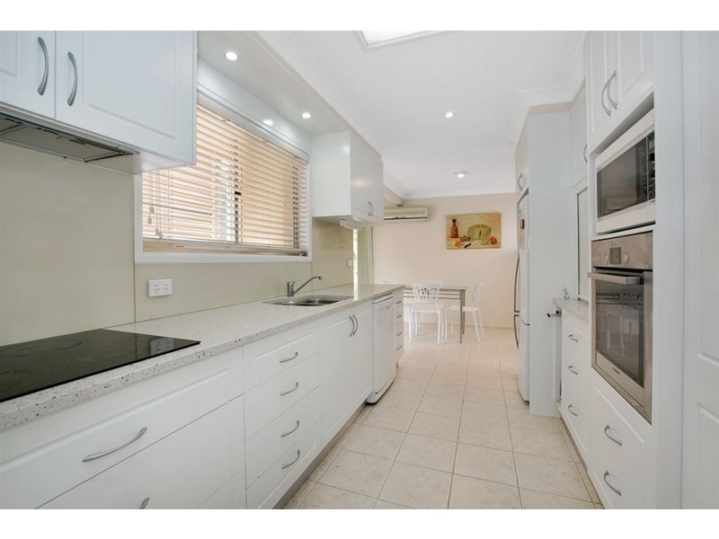 20 Kirinya Street, Ferny Hills QLD 4055