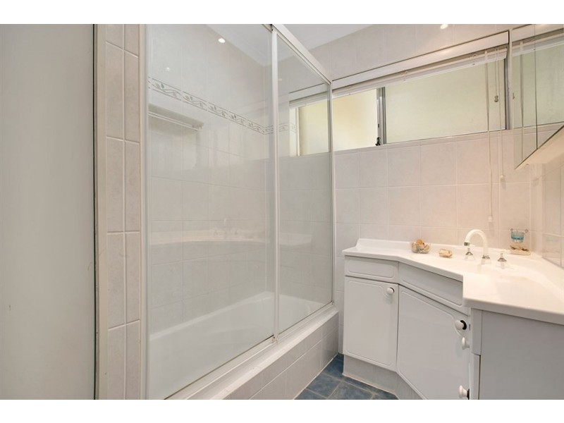 20 Kirinya Street, Ferny Hills QLD 4055