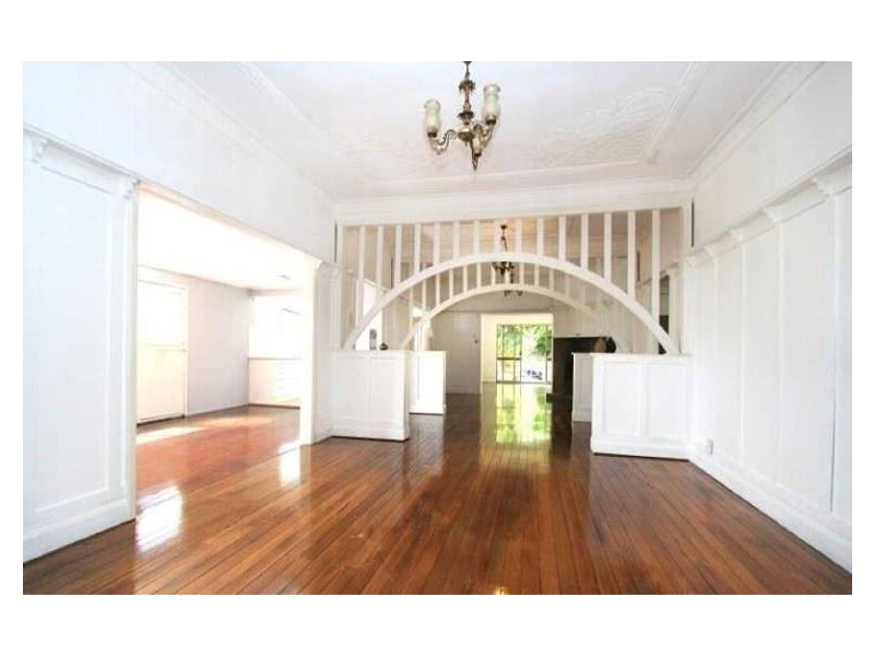 32 Weal Ave, Tarragindi QLD 4121