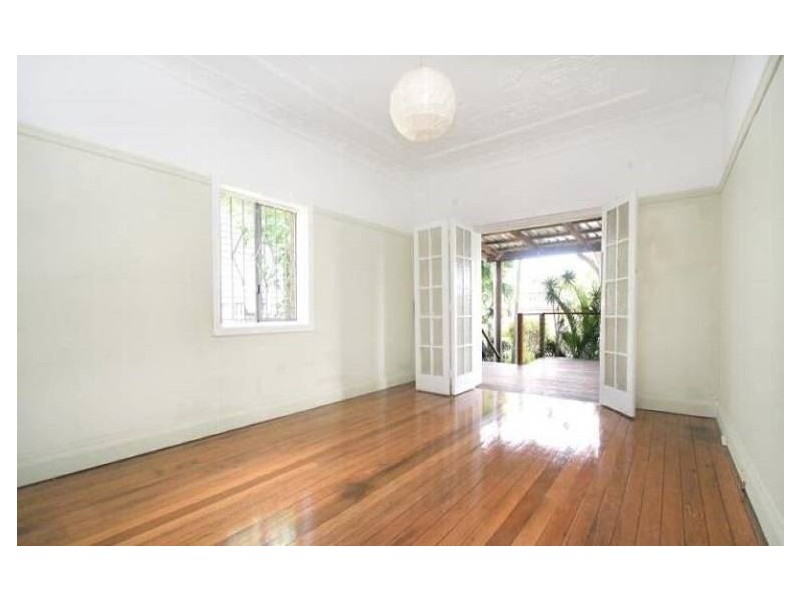 32 Weal Ave, Tarragindi QLD 4121