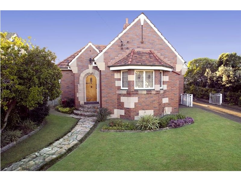 34 Bonney Ave, Clayfield QLD 4011