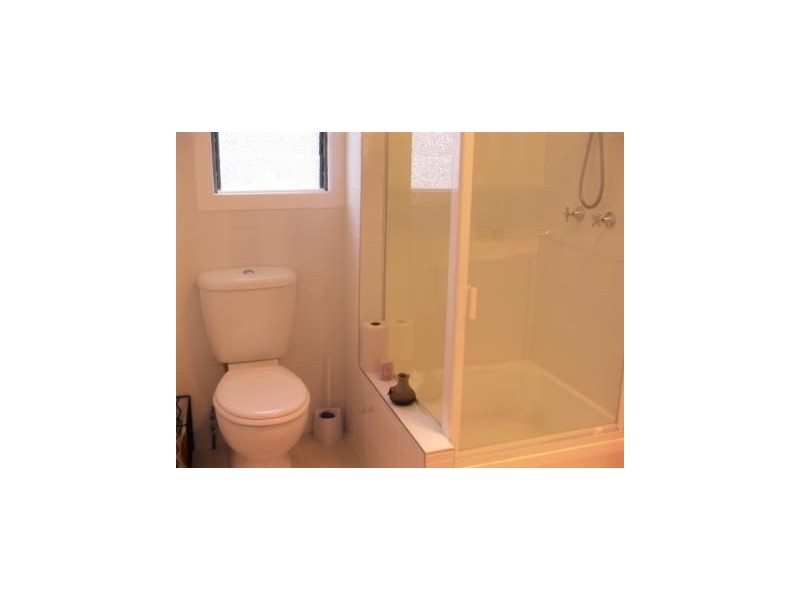 52 NOBLE STREET, Clayfield QLD 4011