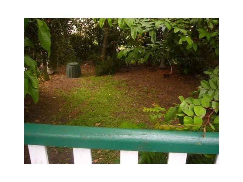 16 KUNDE STREET, Nundah QLD 4012