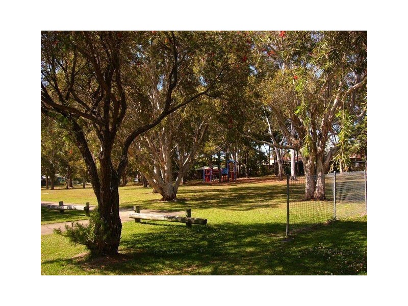 54 Pikett Street, Clontarf QLD 4019