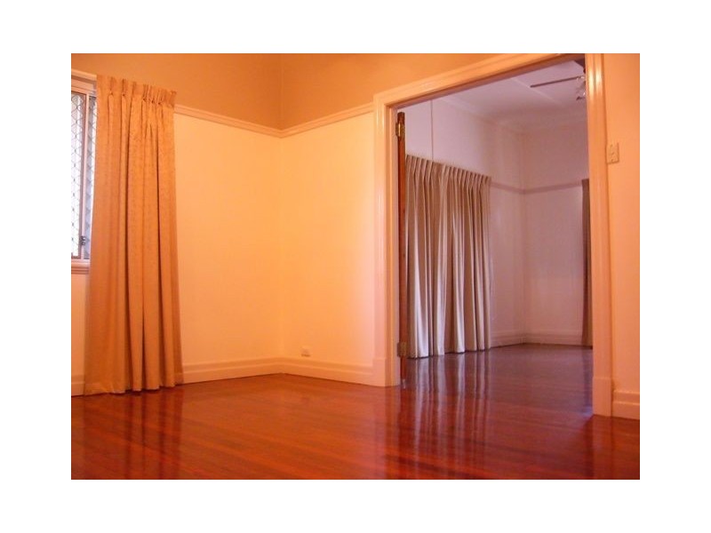 Wavell Heights QLD 4012