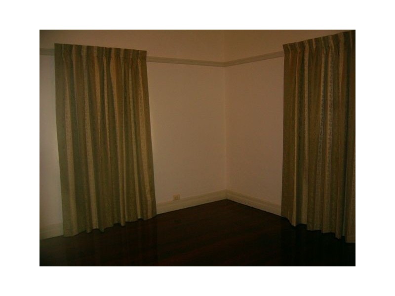 Wavell Heights QLD 4012