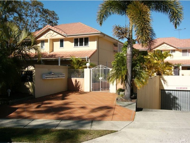 12/109 Gray Road, West End QLD 4101