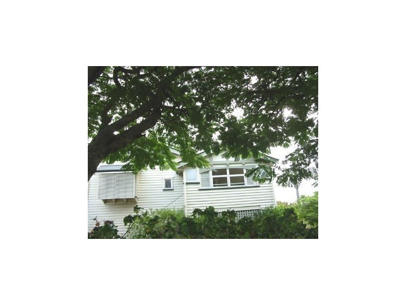 1 Wolseley Street, Clayfield QLD 4011