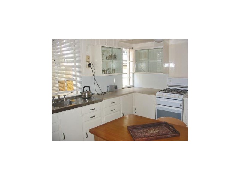 1 Wolseley Street, Clayfield QLD 4011