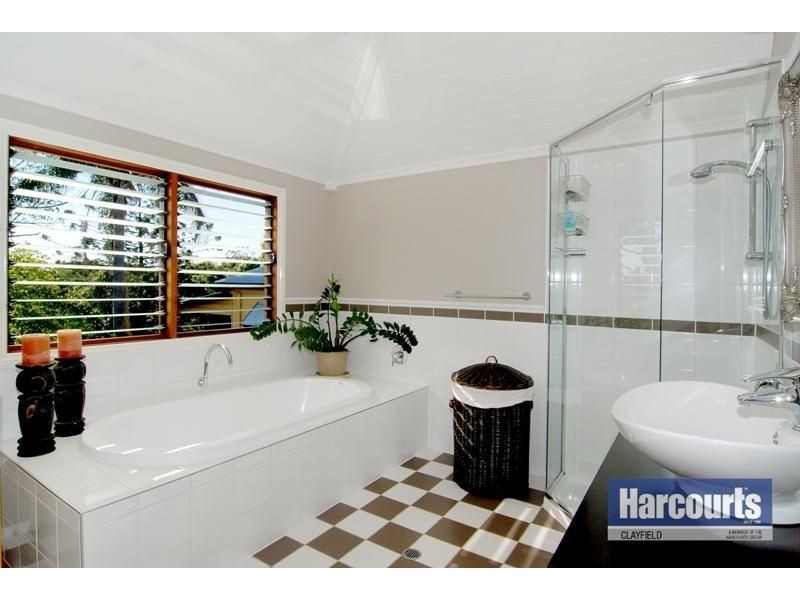 38 Park Avenue, Clayfield QLD 4011