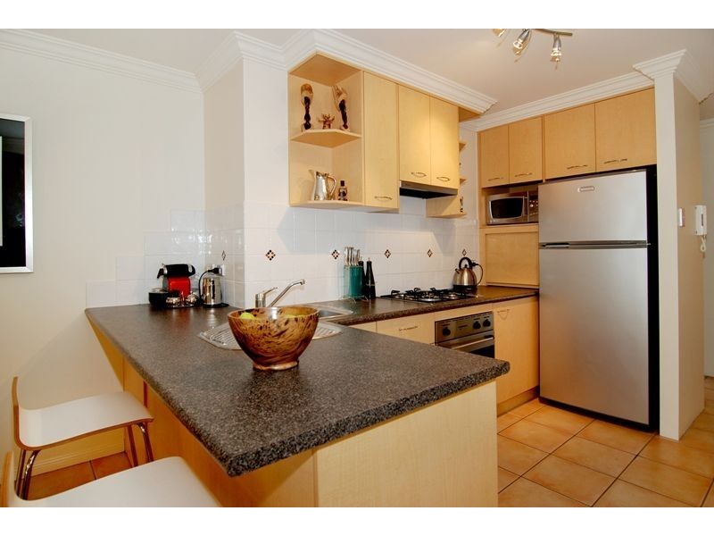 4/113 Stoneleigh, Lutwyche QLD 4030