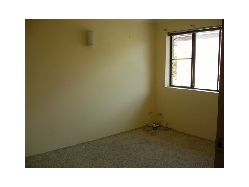 8/40 Rossiter Pde, Hamilton QLD 4007