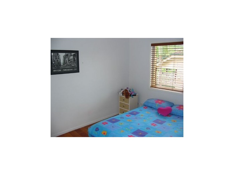 2/5 Garnet St, Clayfield QLD 4011