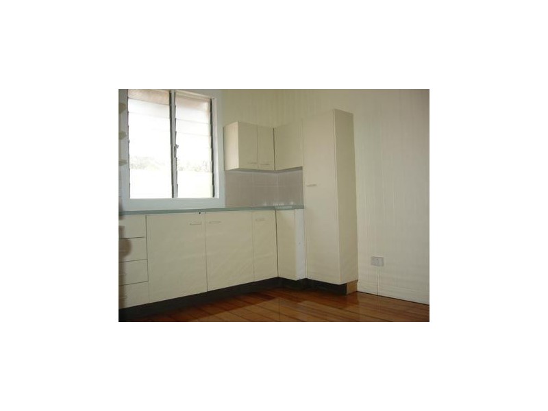 101 Park Road, Wooloowin QLD 4030