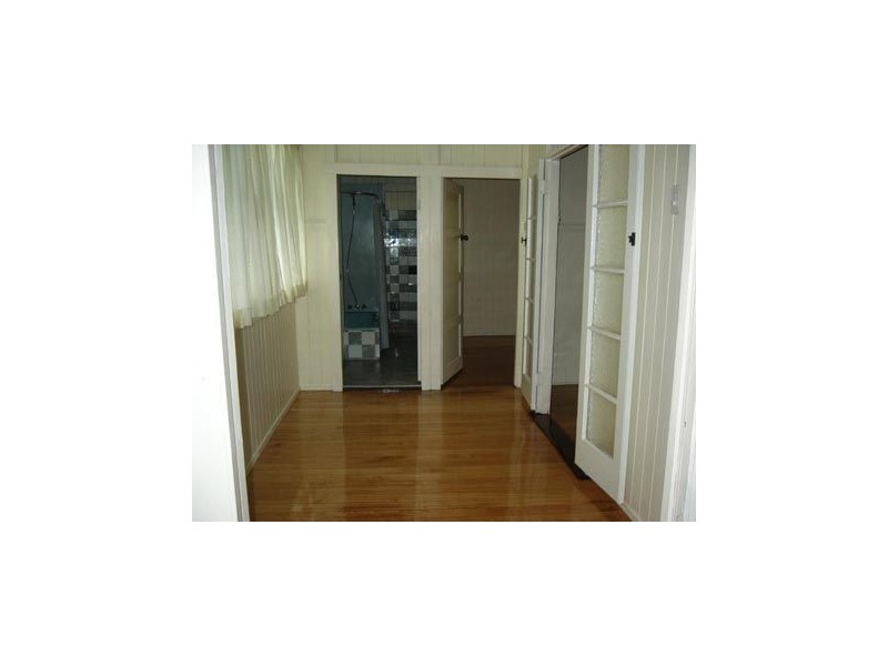 101 Park Road, Wooloowin QLD 4030