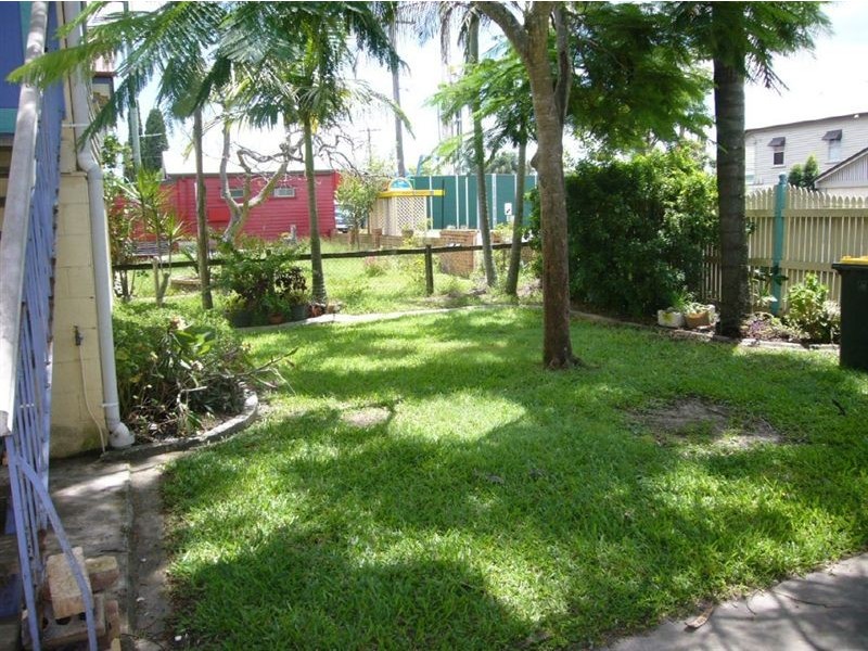 62 Park Road, Wooloowin QLD 4030