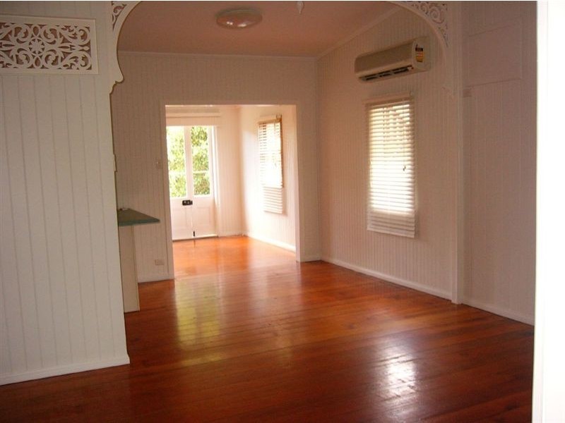 12 Newmarket Road, Hendra QLD 4011