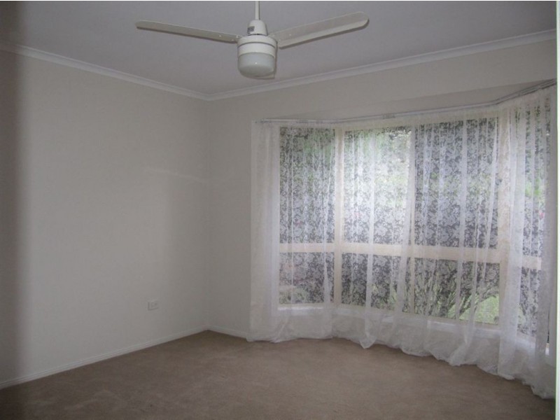 33 Constantia Drive, Petrie QLD 4502