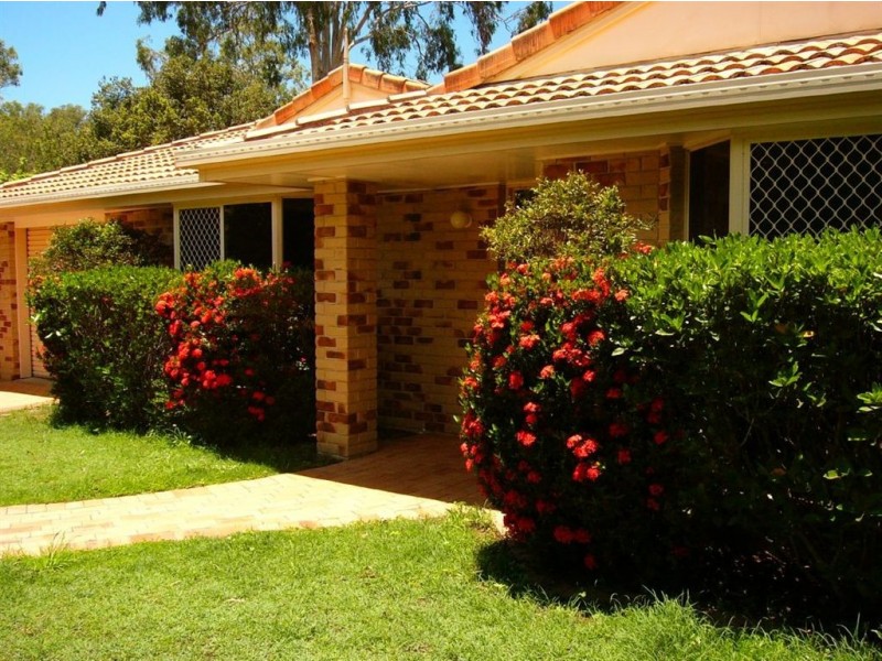 33 Constantia Drive, Petrie QLD 4502