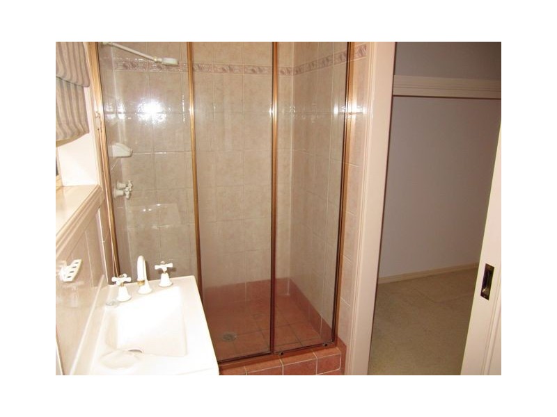 1 Dunoon Court, Ferny Grove QLD 4055