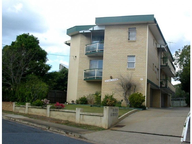 2/61 Collins Street, Clayfield QLD 4011