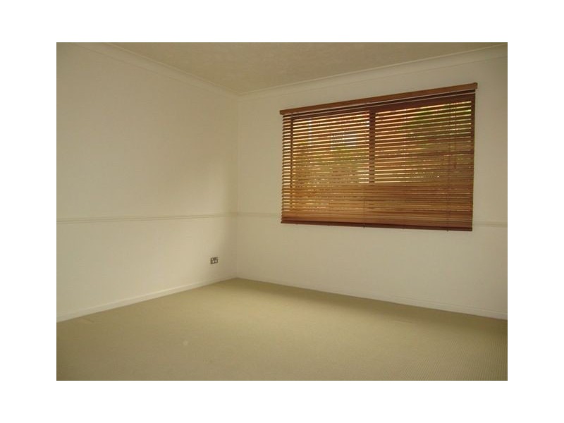4/39 Camden, Albion QLD 4010