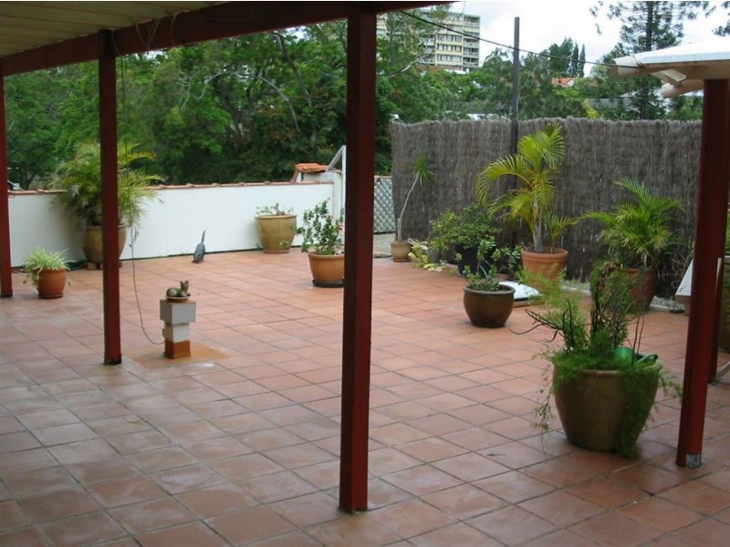 7/77 Sandford Street, St Lucia QLD 4067