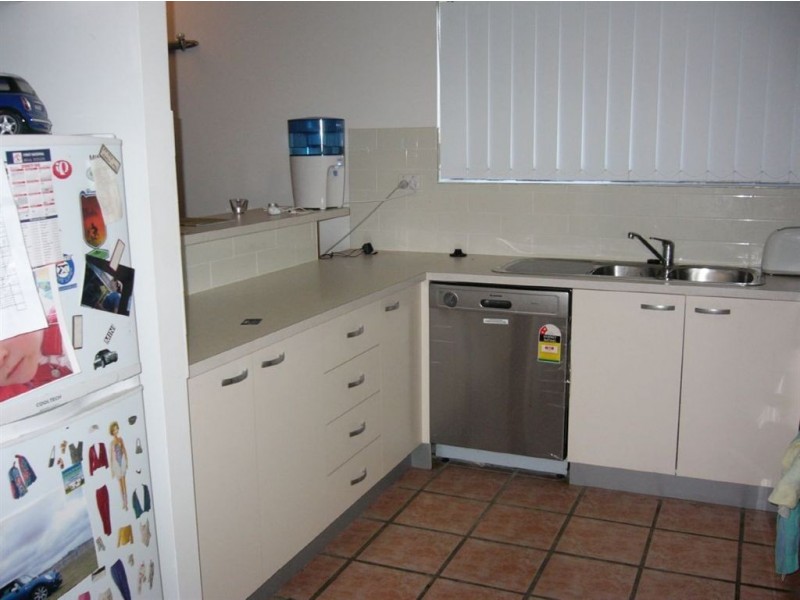 8/161 Junction Road, Clayfield QLD 4011