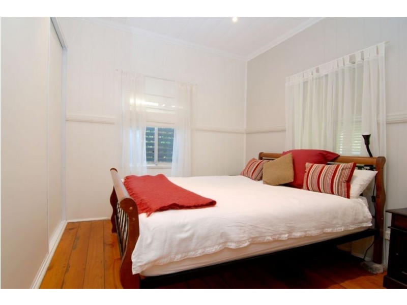 62 Geelong Street, East Brisbane QLD 4169