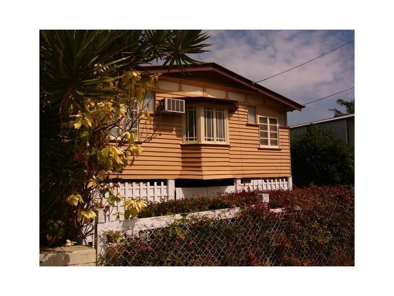 93 Manson Rd, Hendra QLD 4011