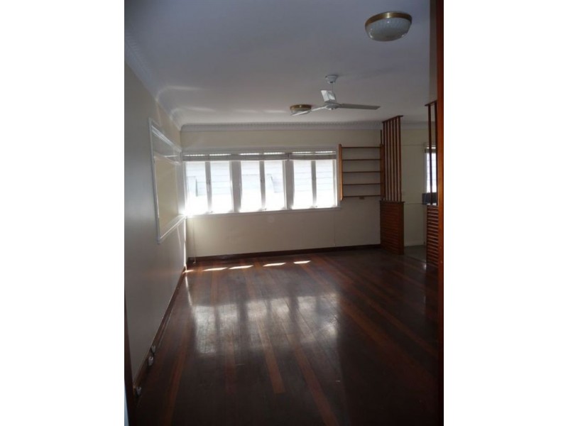 Wooloowin QLD 4030