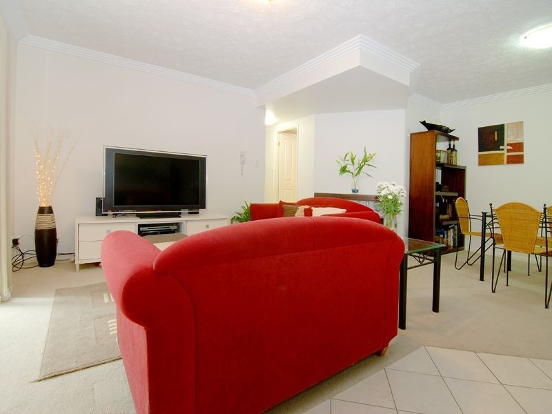 3/325 Hawthorne Road, Hawthorne QLD 4171