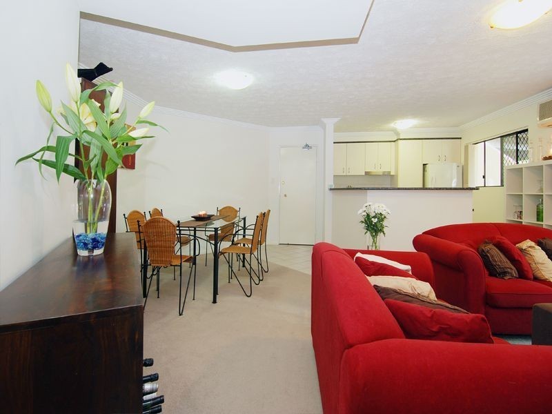 3/325 Hawthorne Road, Hawthorne QLD 4171