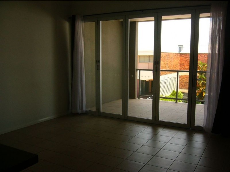 11/14 Lever Street, Albion QLD 4010