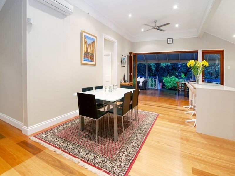 22 Norman Street, Wooloowin QLD 4030