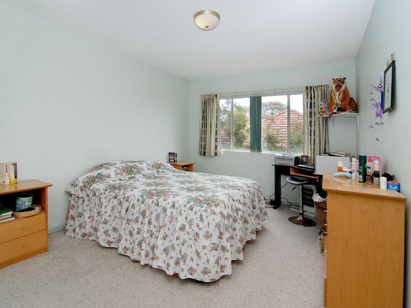 2/122 Bonney Ave, Clayfield QLD 4011