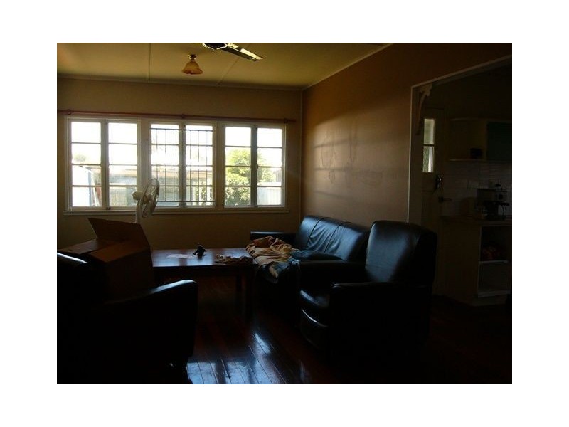 25 Kiama Street, Wavell Heights QLD 4012