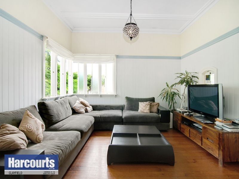 38 Elliott Street, Clayfield QLD 4011