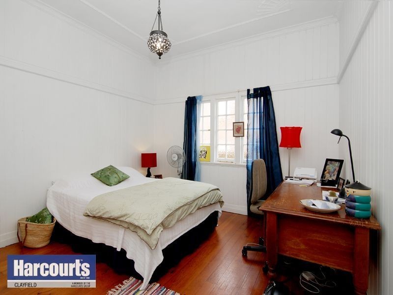 38 Elliott Street, Clayfield QLD 4011