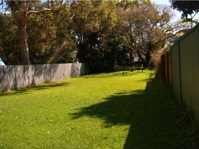 54 Pikett Street, Clontarf QLD 4019