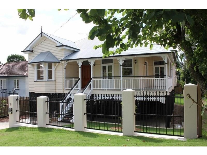 30 Thorrold St, Wooloowin QLD 4030