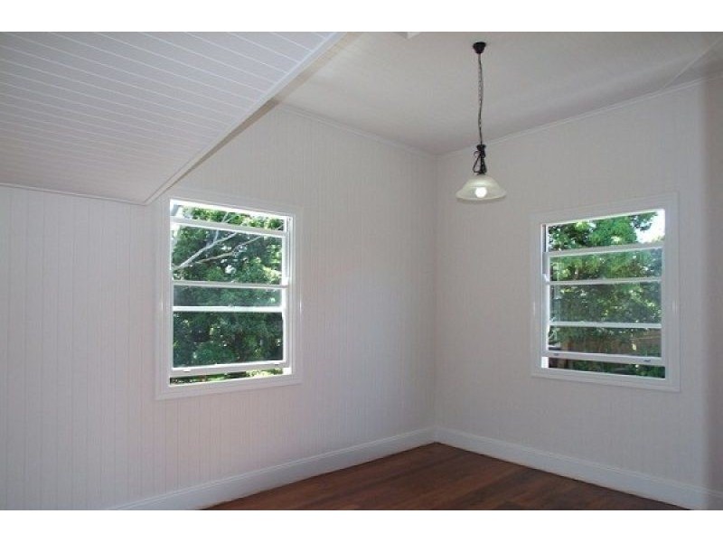 30 Thorrold St, Wooloowin QLD 4030