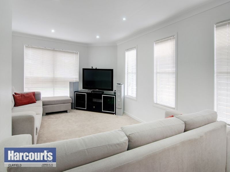55 Junction Rd, Clayfield QLD 4011