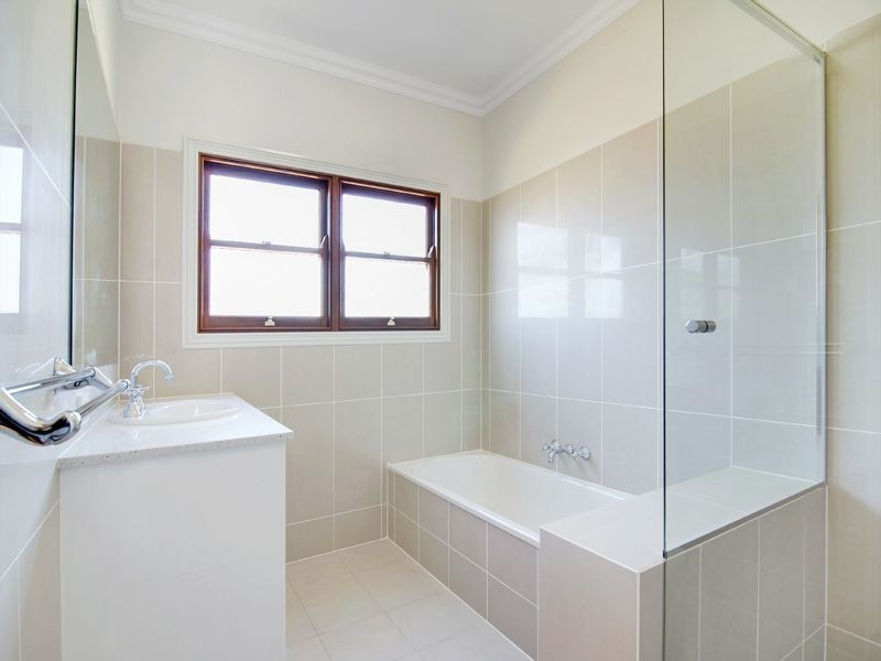 99 Kedron Park Road, Wooloowin QLD 4030