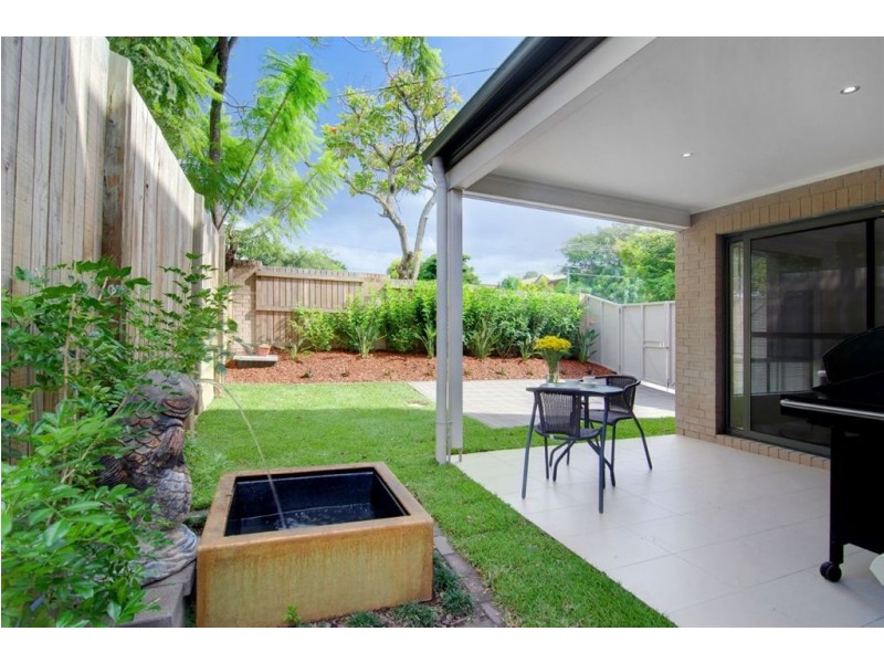 55 Junction Road, Clayfield QLD 4011