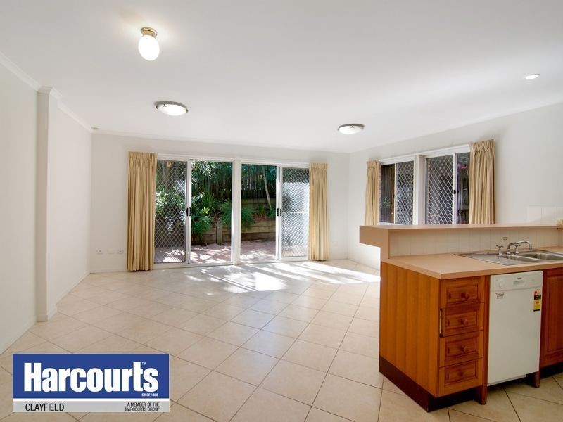 19/20 Store, Albion QLD 4010