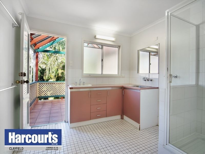 19/20 Store, Albion QLD 4010