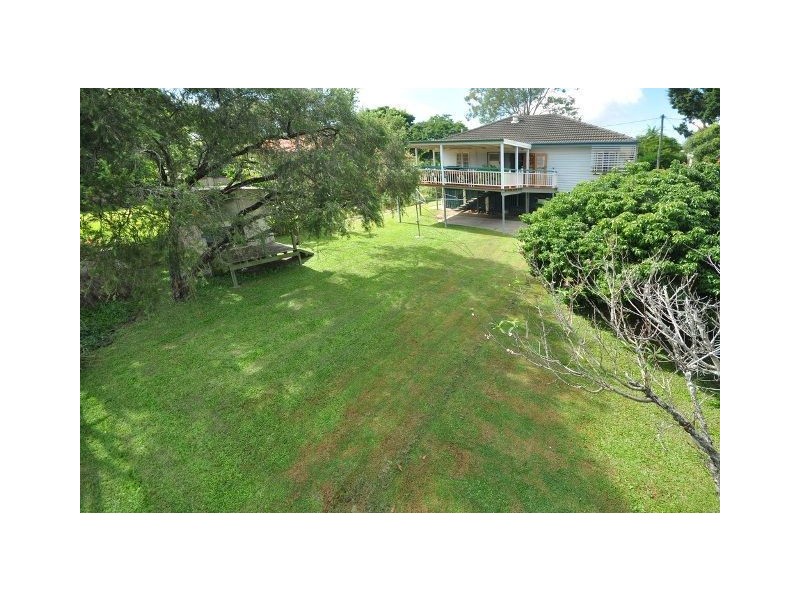 16 Harrow St, Nundah QLD 4012