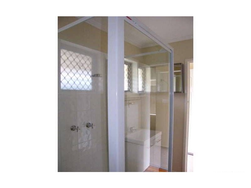 16 Norman Drive, Chermside West QLD 4032