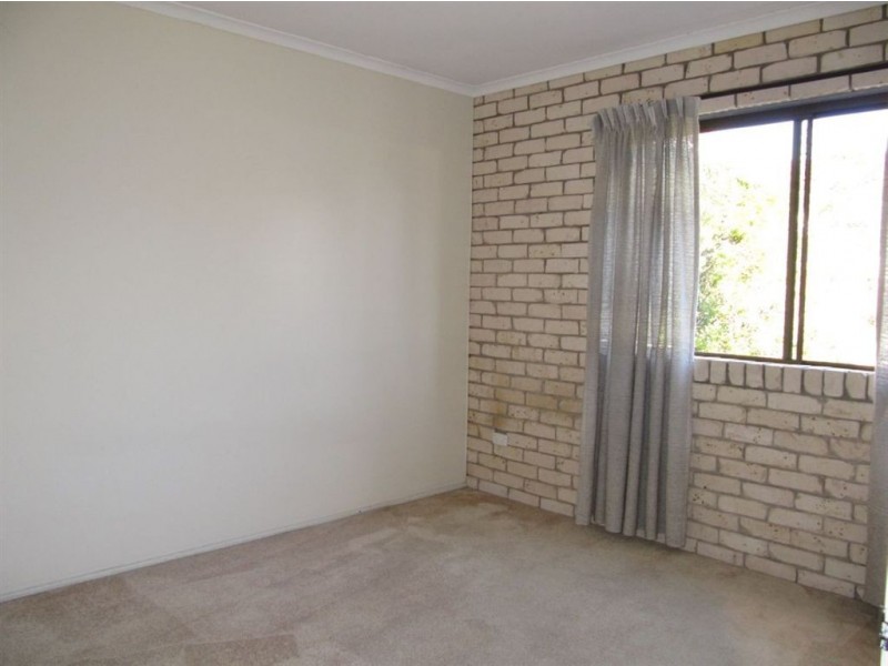 2/77 Sandford St, St Lucia QLD 4067